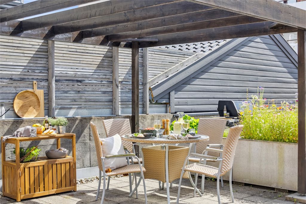 Felles uteområde på bakkeplan.